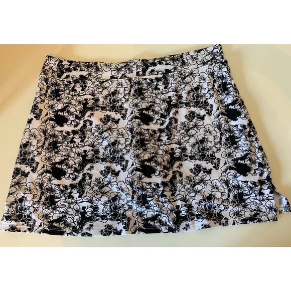 Skort by Tranquility by Co. clothing skort  size large black and white - Picture 5 of 5